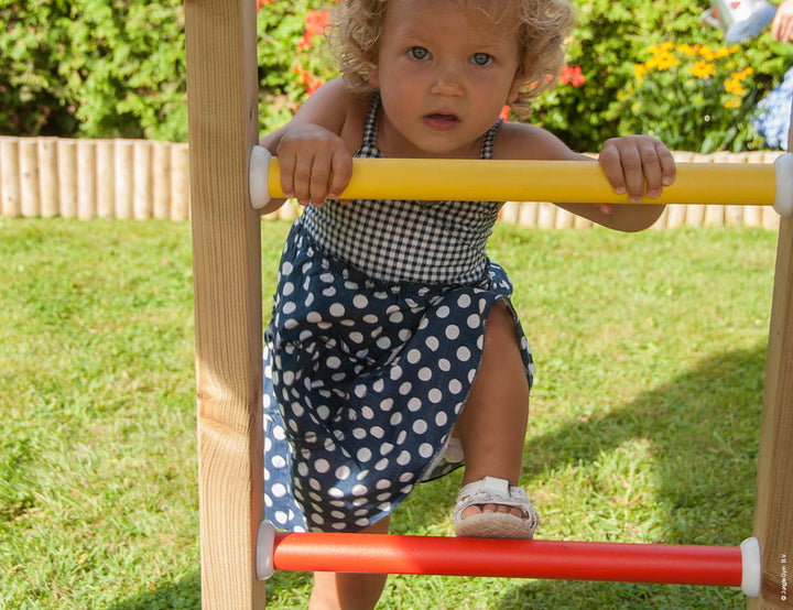 Jungle Nomad | Wooden climbing frame with slide & clatter bridge