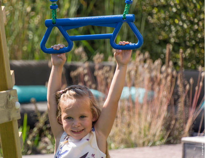 Jungle Cocoon | Wooden climbing frame with swings & climbing net