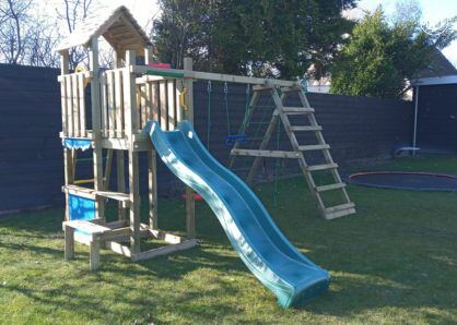 Jungle Gym Spieltürme mit Picknicktisch